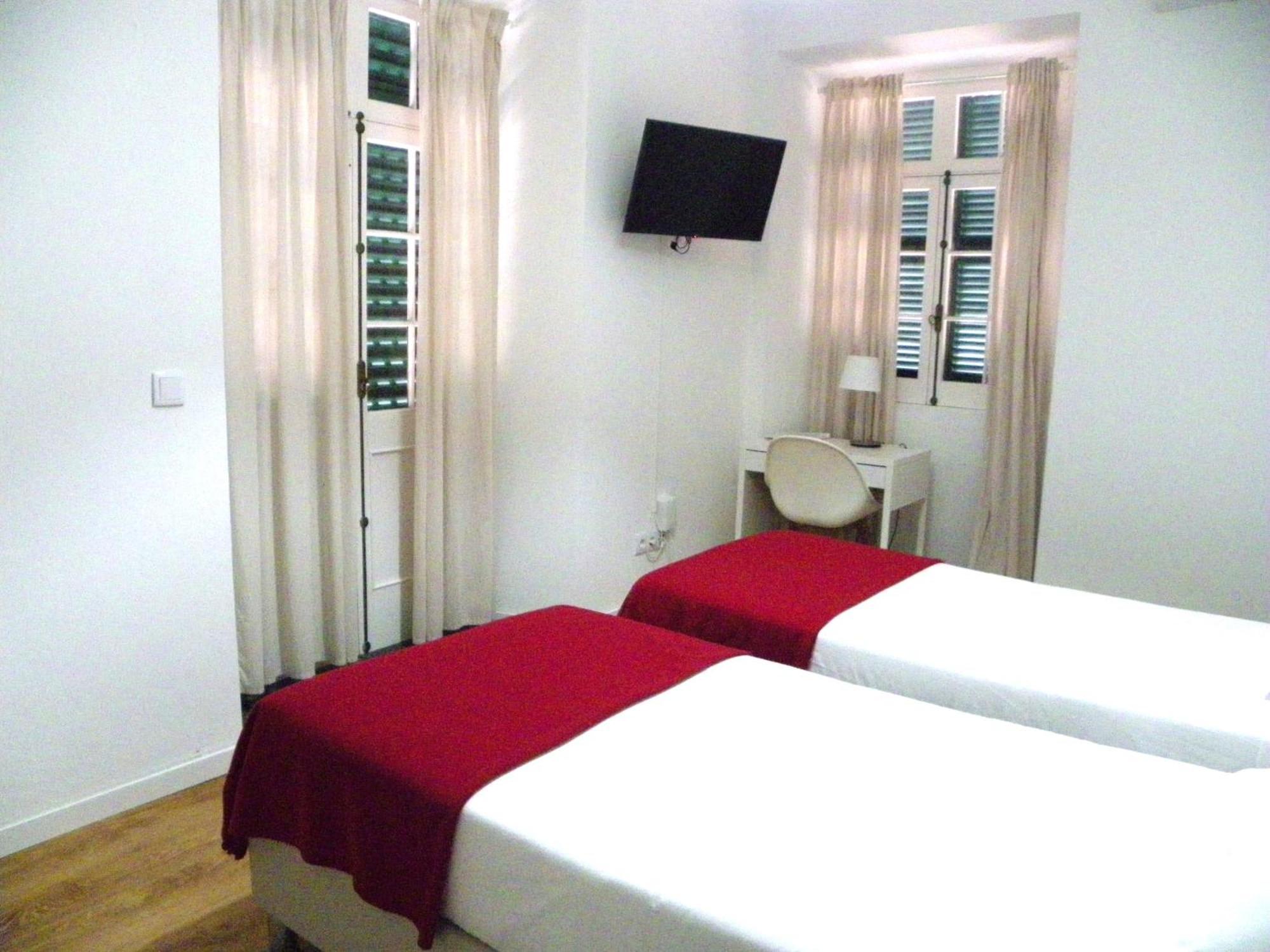 Lagoa Hostel & Suites Exterior photo