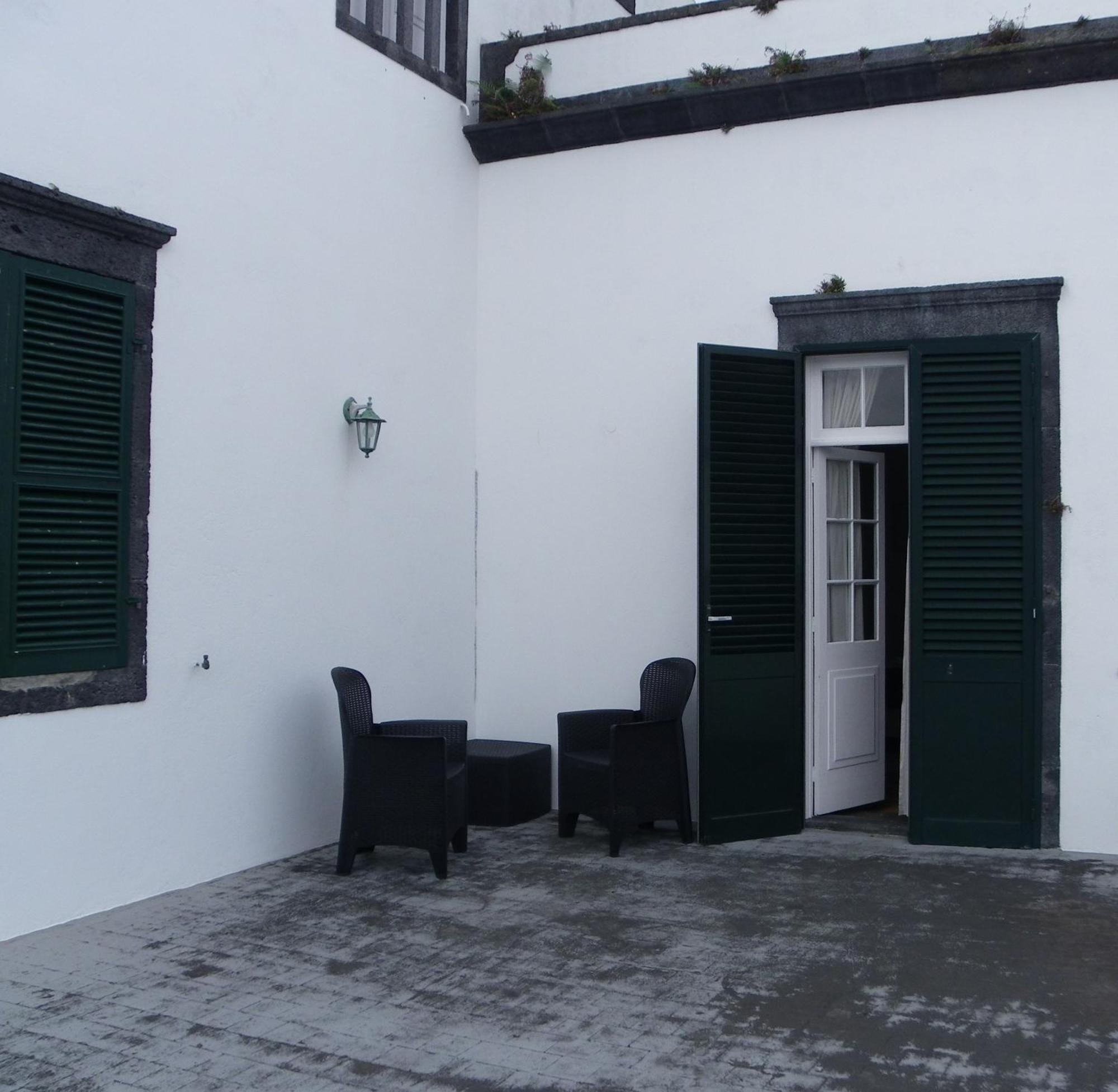 Lagoa Hostel & Suites Exterior photo